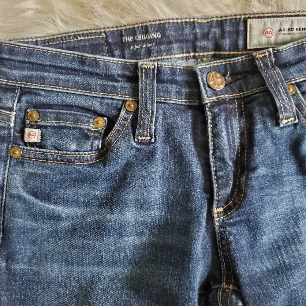 AG Adriano Goldschmied The Legging Jean - Picture 4 of 8